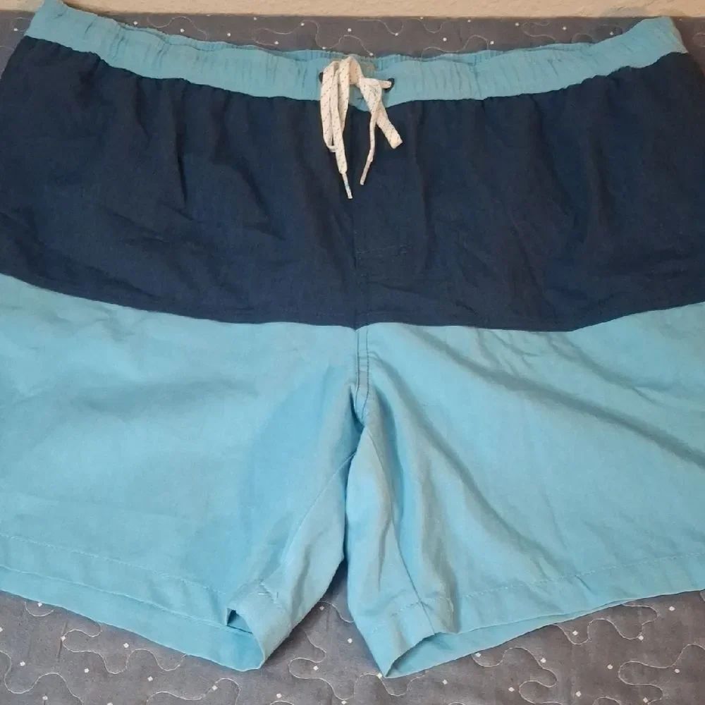 Ocean + Coast Men's Two-Tone Swim Shorts size XL